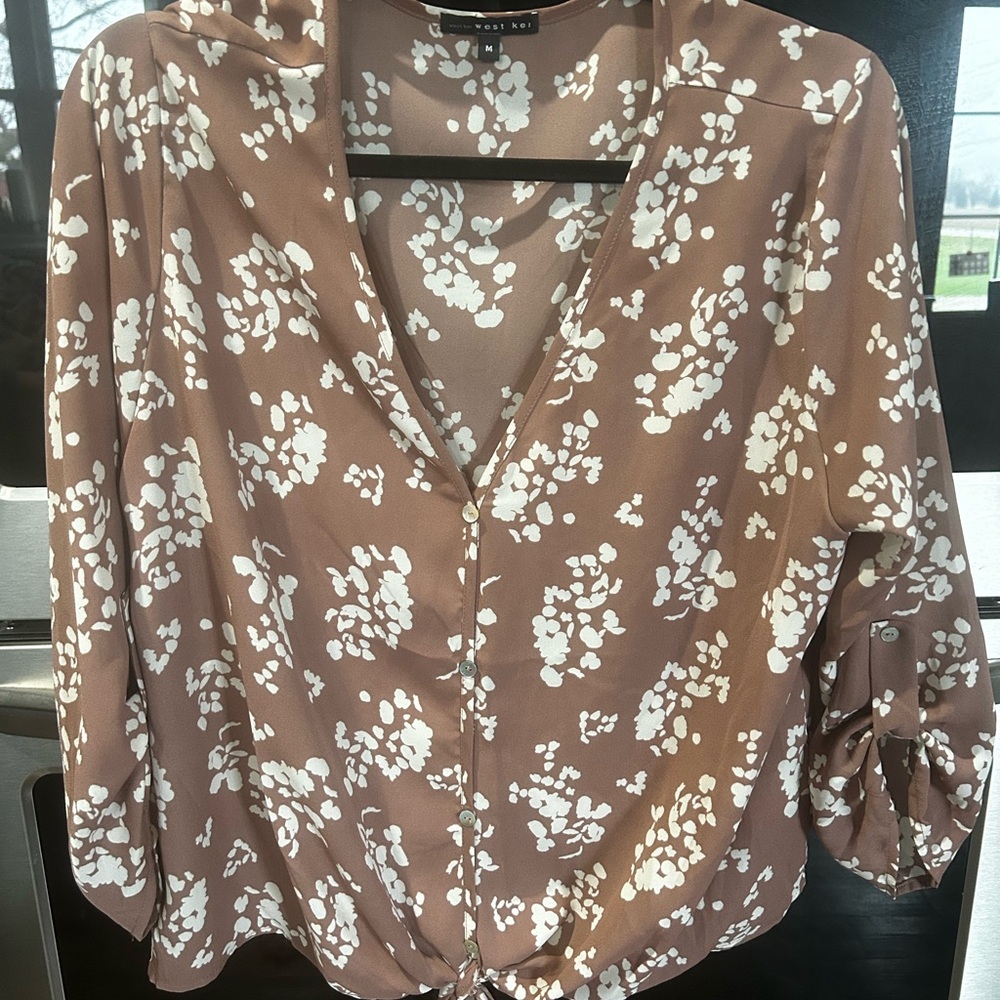 West Kei Women’s Floral Blush Blouse